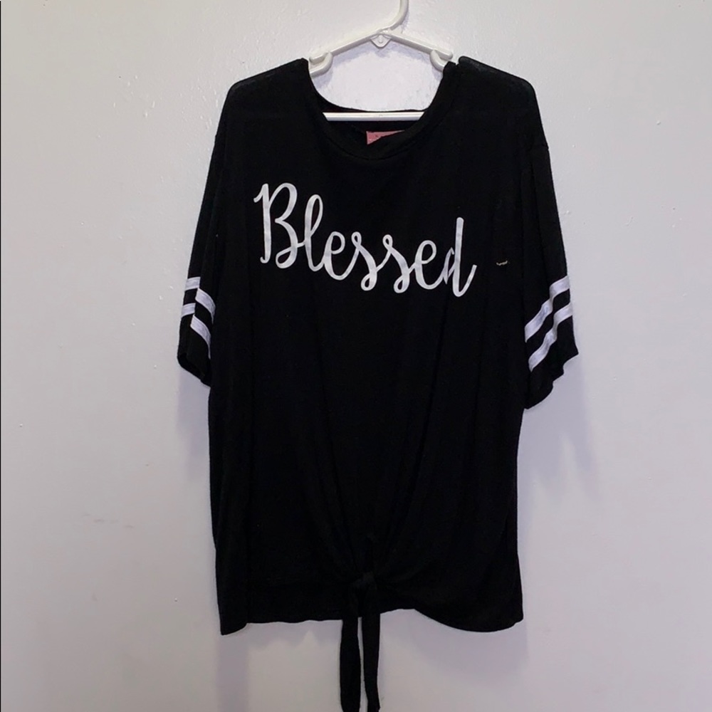 Tee
